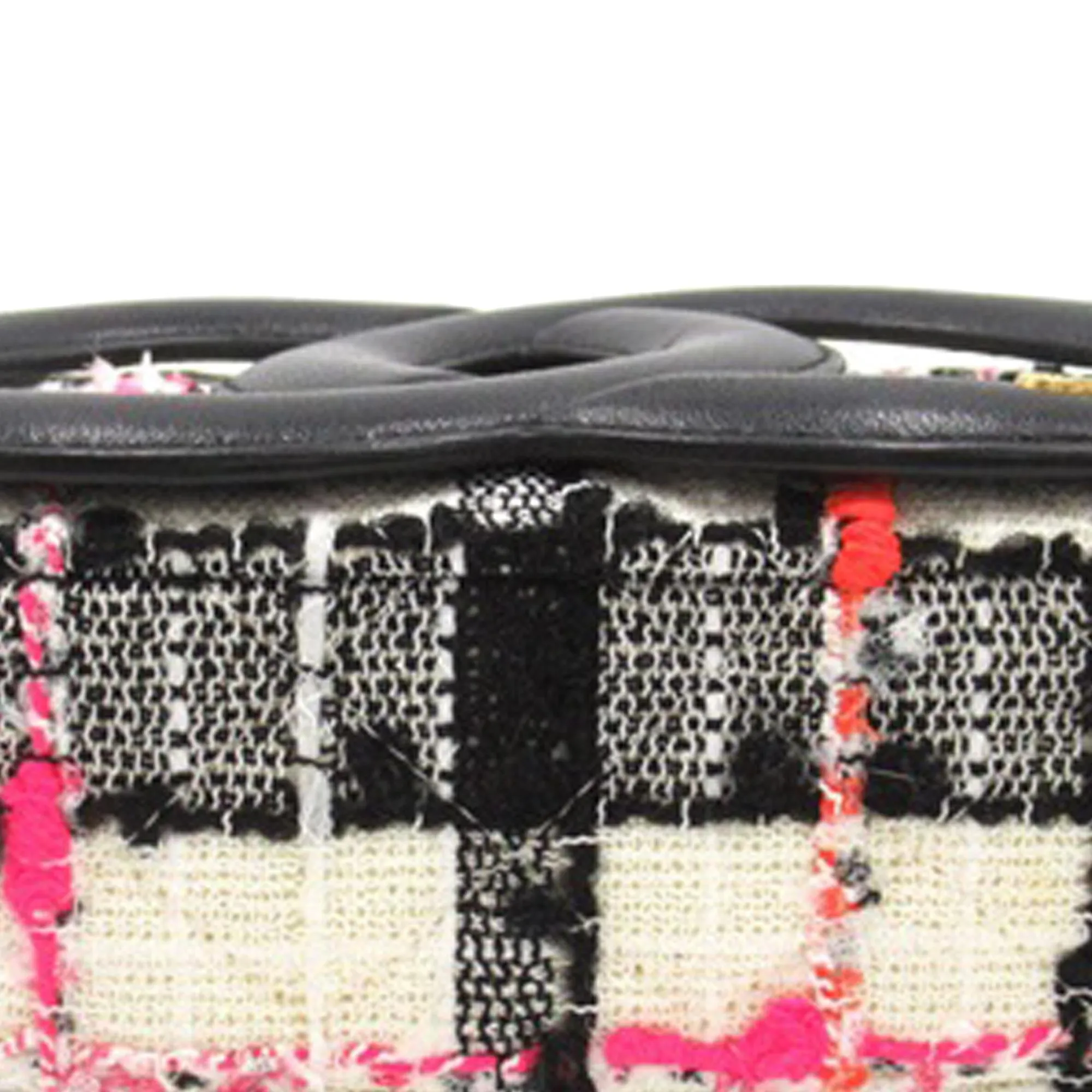 Chanel CC Tweed Camera Bag (SHG-T8XKsL)