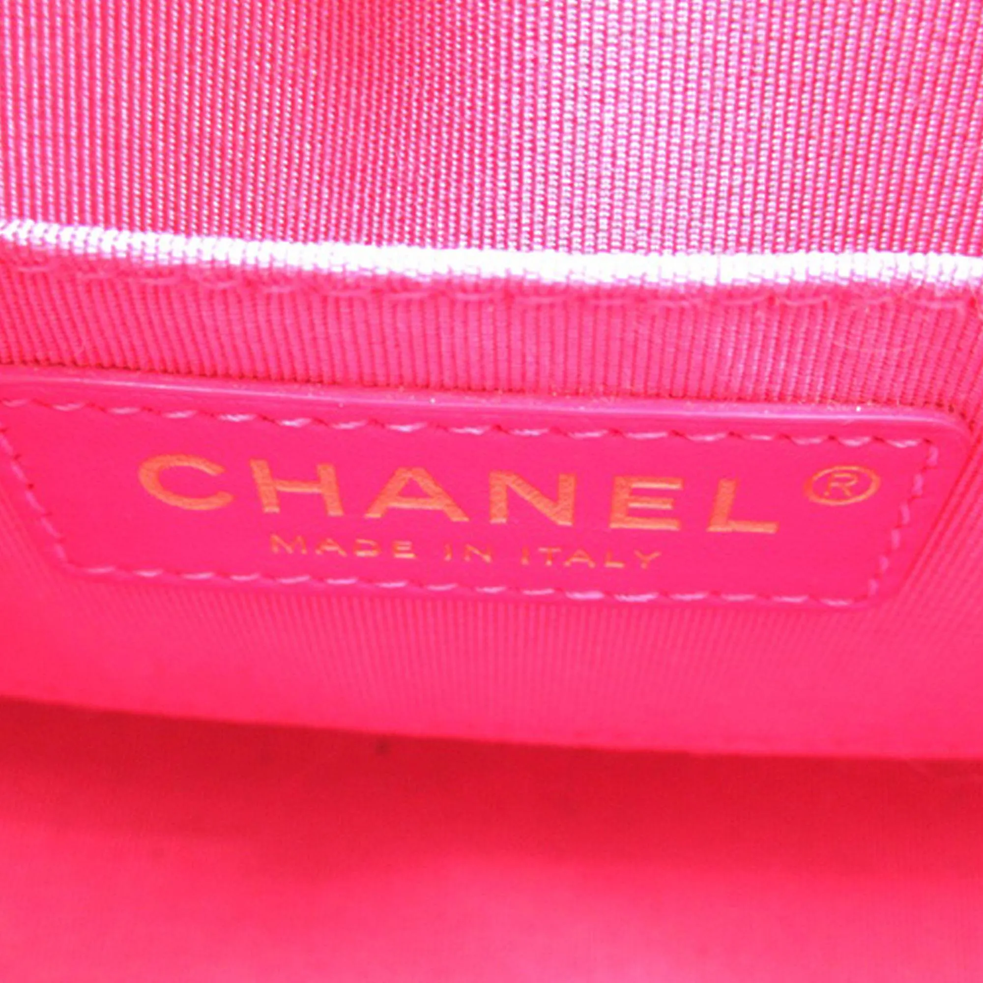 Chanel CC Tweed Camera Bag (SHG-T8XKsL)