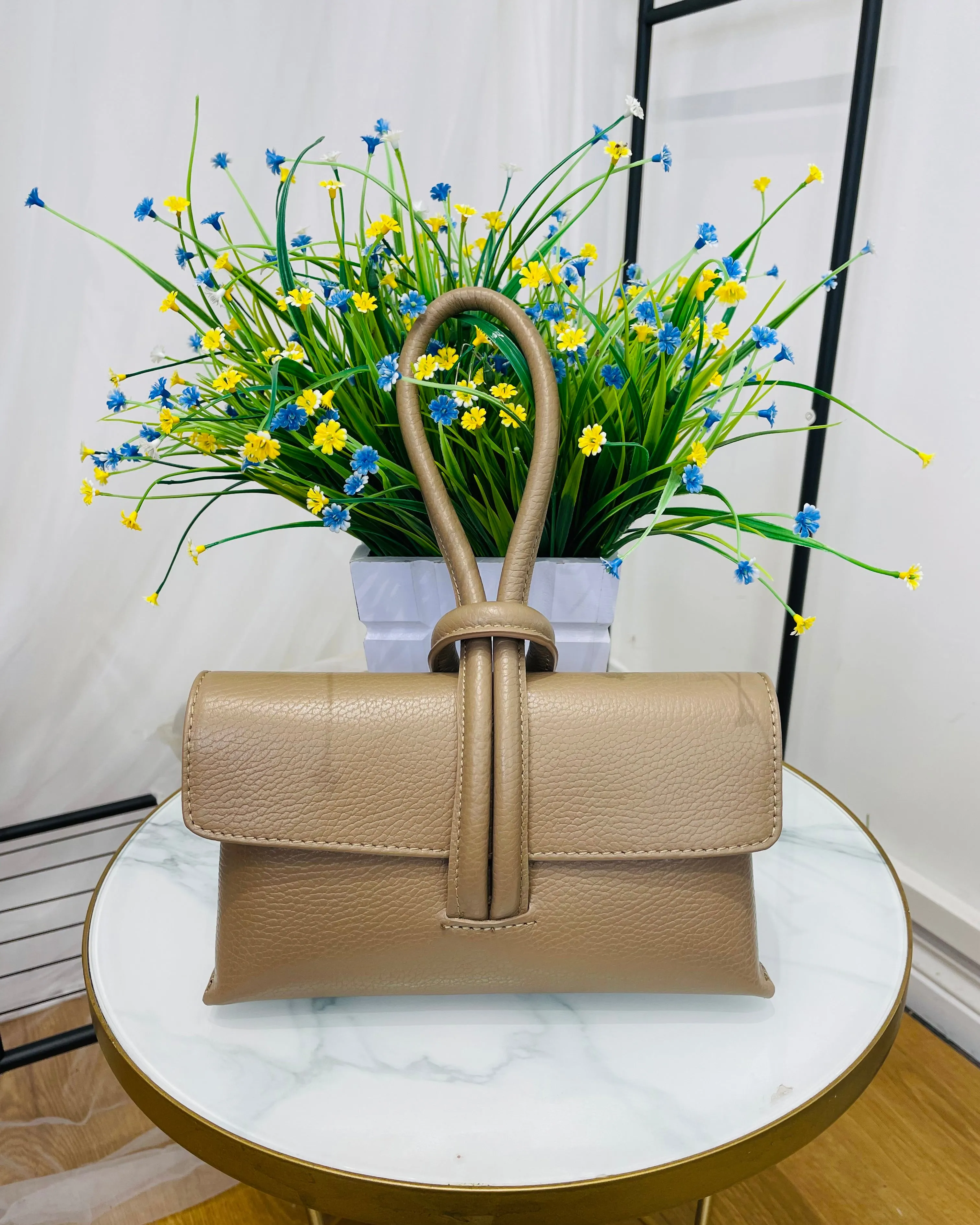 Susan Leather Bag - Taupe
