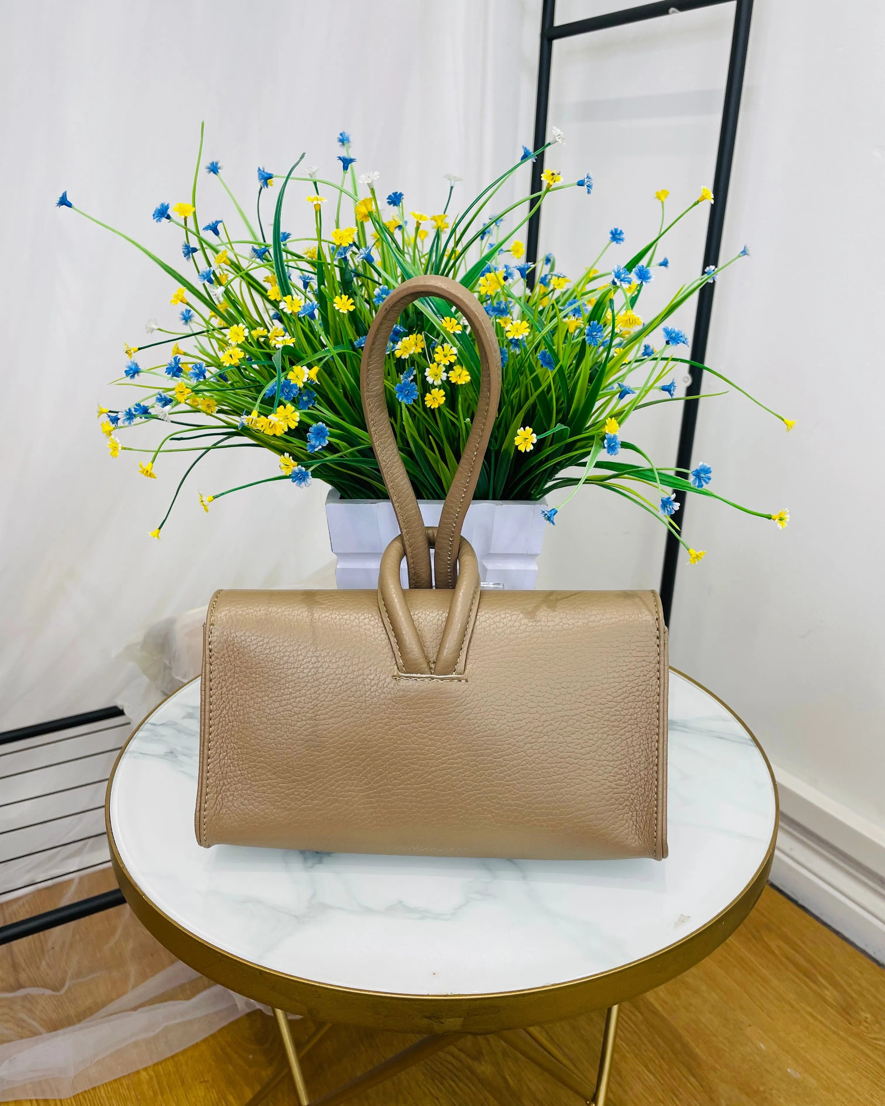 Susan Leather Bag - Taupe